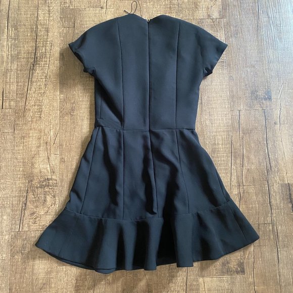 Carven Flutter Hem Dress in Black Crepe Size FR38 (US4) - Picture 12 of 12